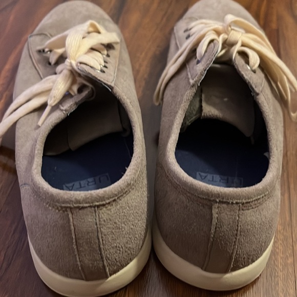 Gray Suede Leather Sneakers - Picture 3 of 5